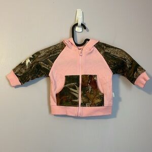 Bass Pro Shop Outdoor Kids True Timber Raglan Pink and Camo Hoodie Zip size 3M